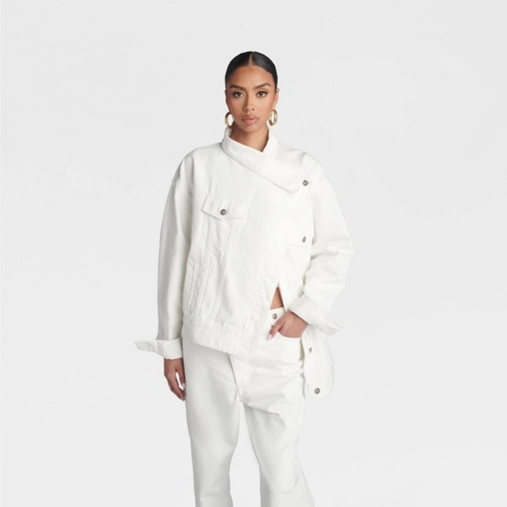 KBB by KAHLANA x Target Women's L Large The Asym Denim Jacket White Jean, New! - Picture 1 of 9